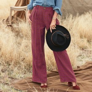 Mayra Plaid Pants. Petite